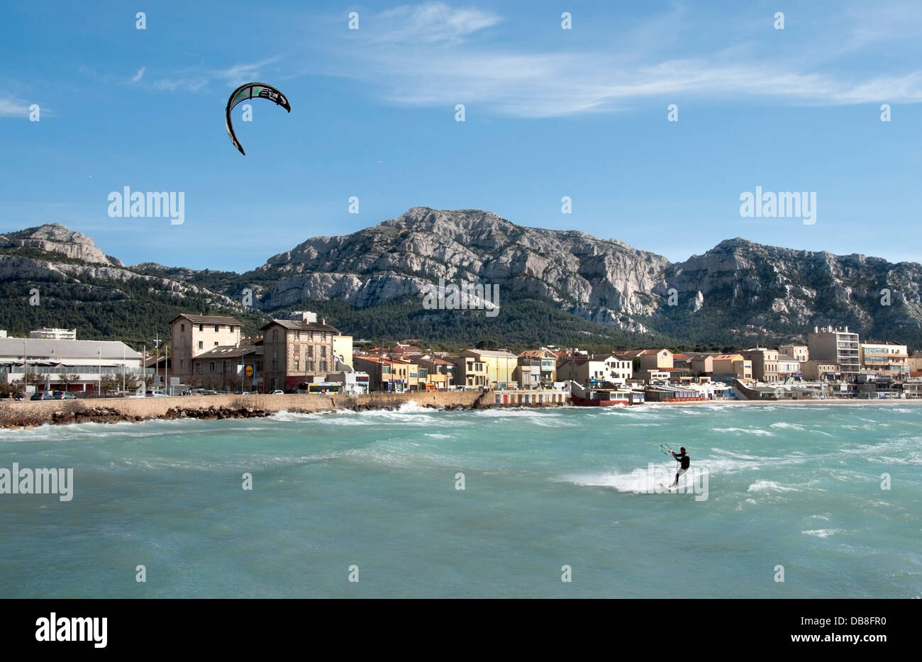Windsurfen Kitesurfen Paddling vor Ort Pointe Rouge (Prado) Marseille Frankreich Französisch Stockfoto