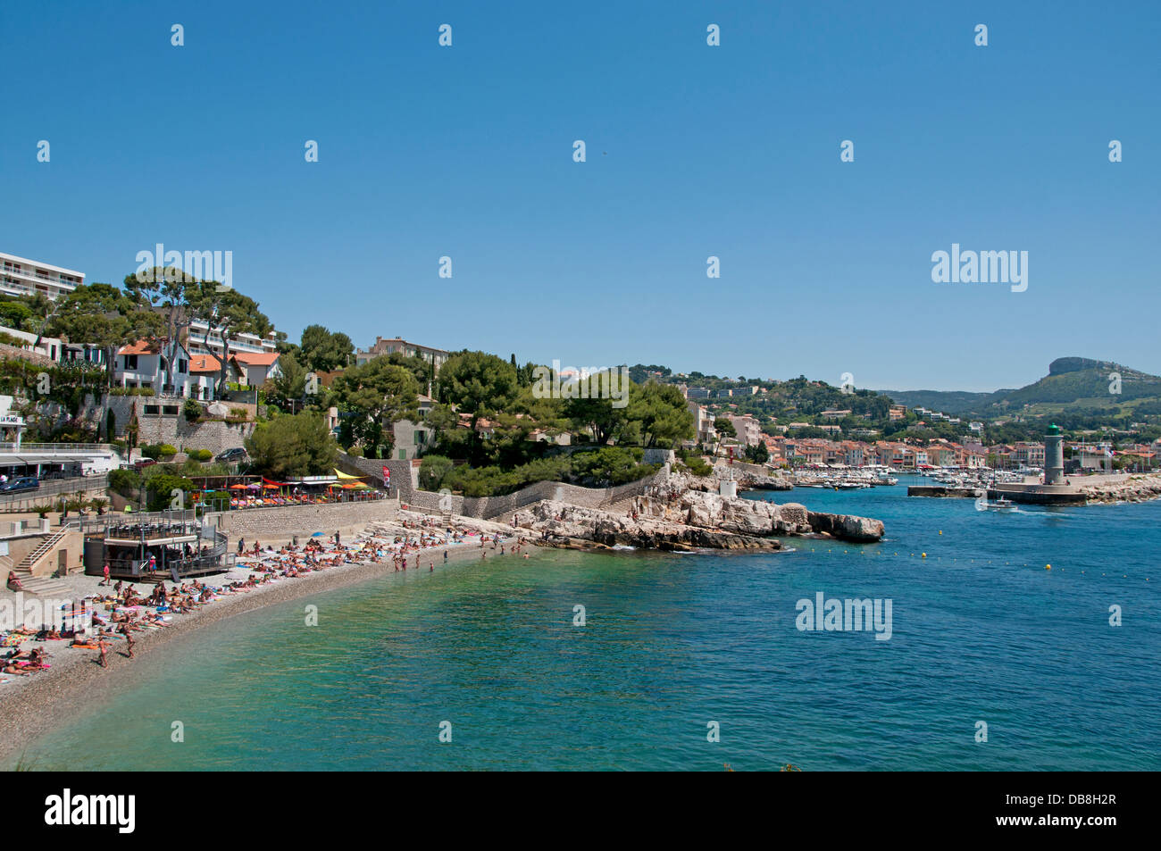 Provence Calanques in der Nähe von Cassis Französisch Riviera Frankreich Boot Hafen Hafen Sea Stockfoto