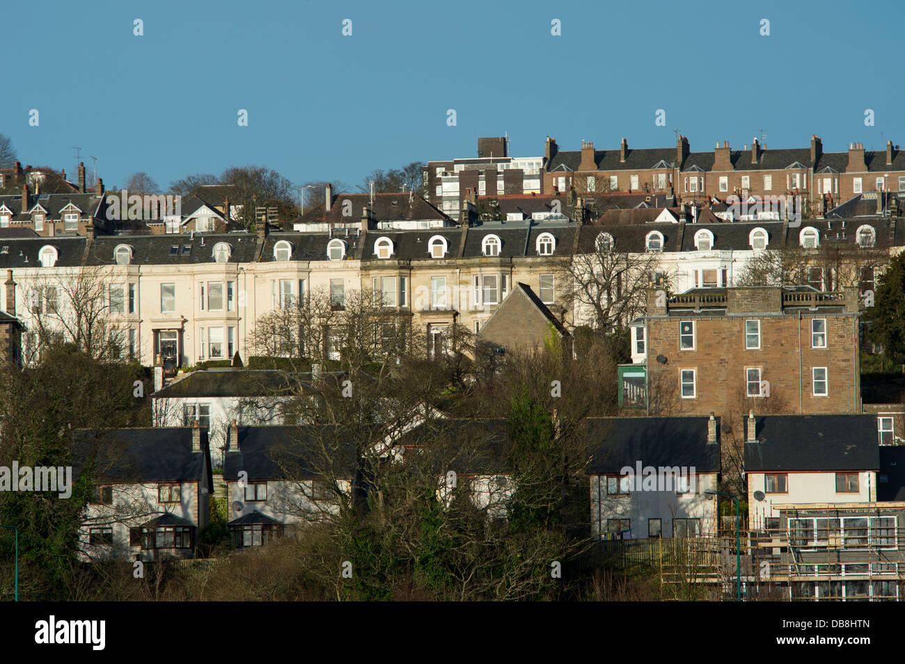 Reihen von Häusern in der Stadt von Dundee, Schottland. Stockfoto