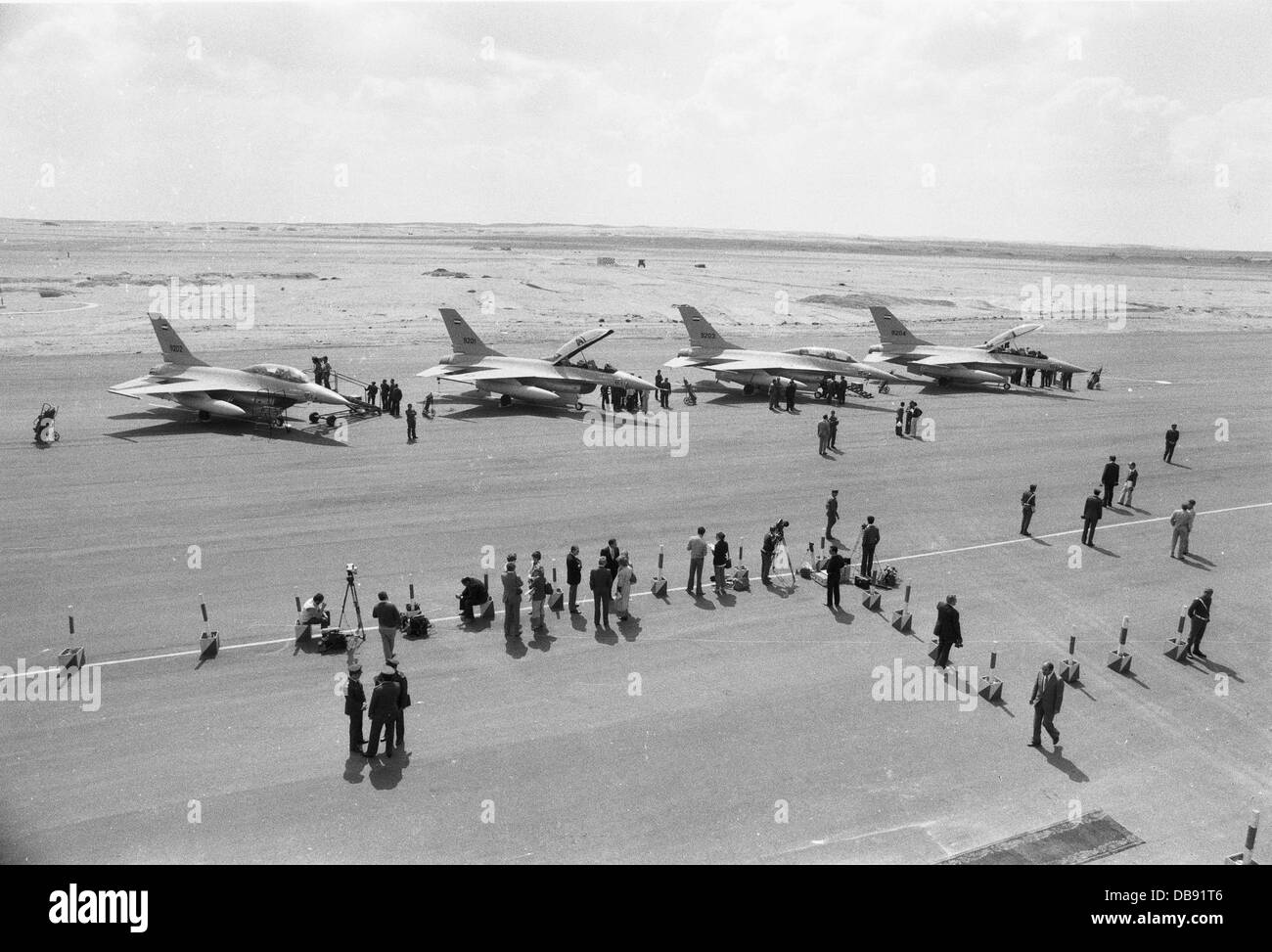 Während einer Zeremonie in Kairo West Air Base im Jahr 1982 erhielt Ägypten die erste Partie der f-16 Kämpfer. Stockfoto