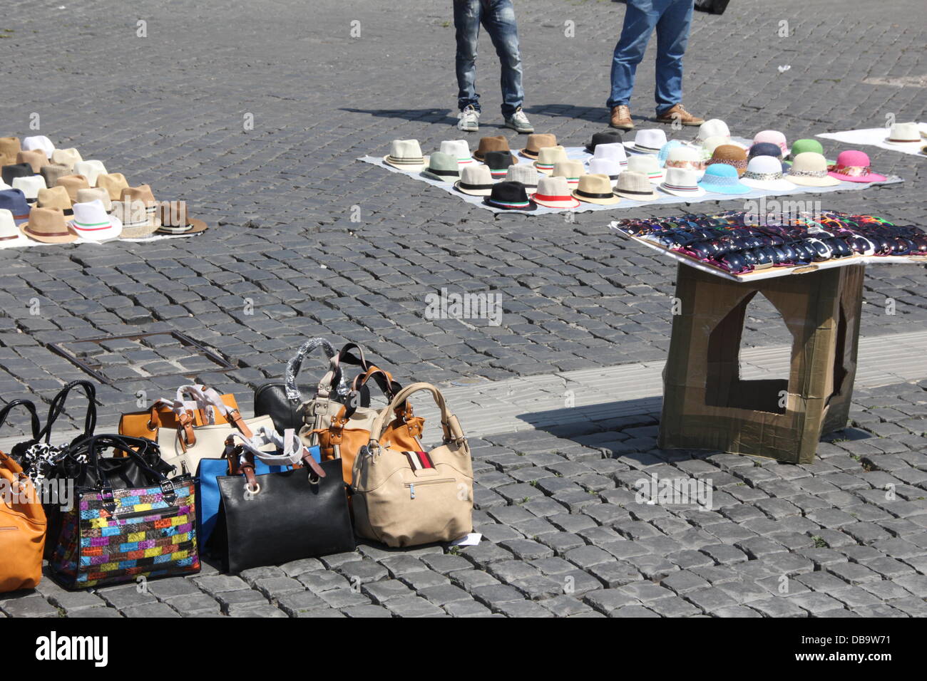 Rom, Italien. 26. Juli 2013.  Der Civil Protection Authority eine Hitzewelle Alarmstufe Rot "Level 3" Gesundheitswarnung ausgeben für Rom Credit: Gari Wyn Williams / Alamy Live News Stockfoto