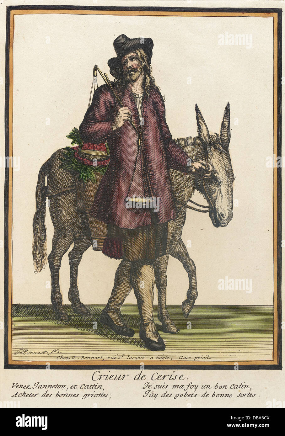 Eine französische Modetafel mit dem „Crieur de Cerise“, die Hofkleidung aus dem 18. Jahrhundert zeigt. Das Kunstwerk zeigt detaillierte Darstellungen von Kleidungsstilen, insbesondere die Kleidungsstücke, die von Höflingen während dieser Zeit getragen wurden. Dieses Muster ist Teil der breiteren Kollektion von Court Fashion. Stockfoto