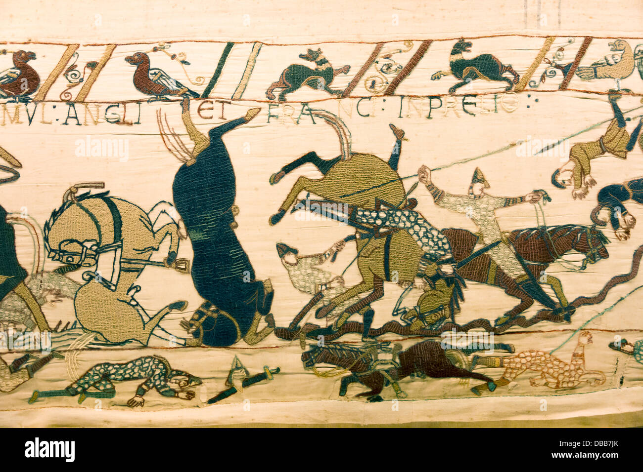 Frankreich Normandie, Bayeux Tapestry Panel "fallen 53, Englisch und Französisch zur gleichen Zeit" Stockfoto