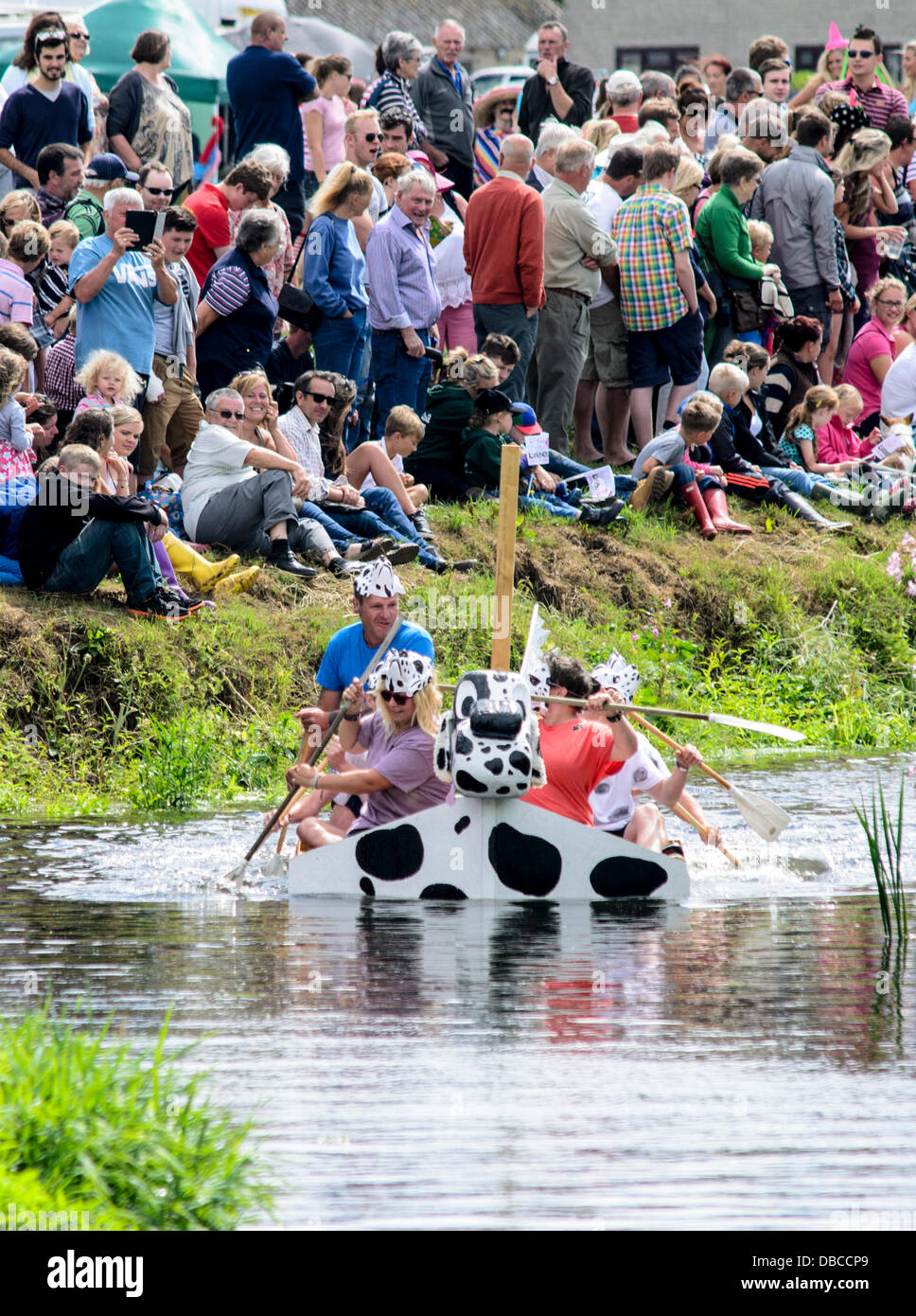 Floß-Rennen, das Tiefland Spiele Stockfoto