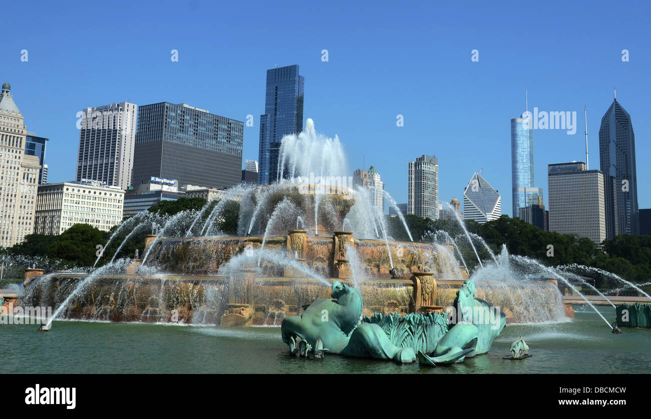 CHICAGO - Juli 19: Chicago ist Clarence Buckingham Memorial Fountain, ist hier am 19. Juli 2013 zu sehen. Stockfoto