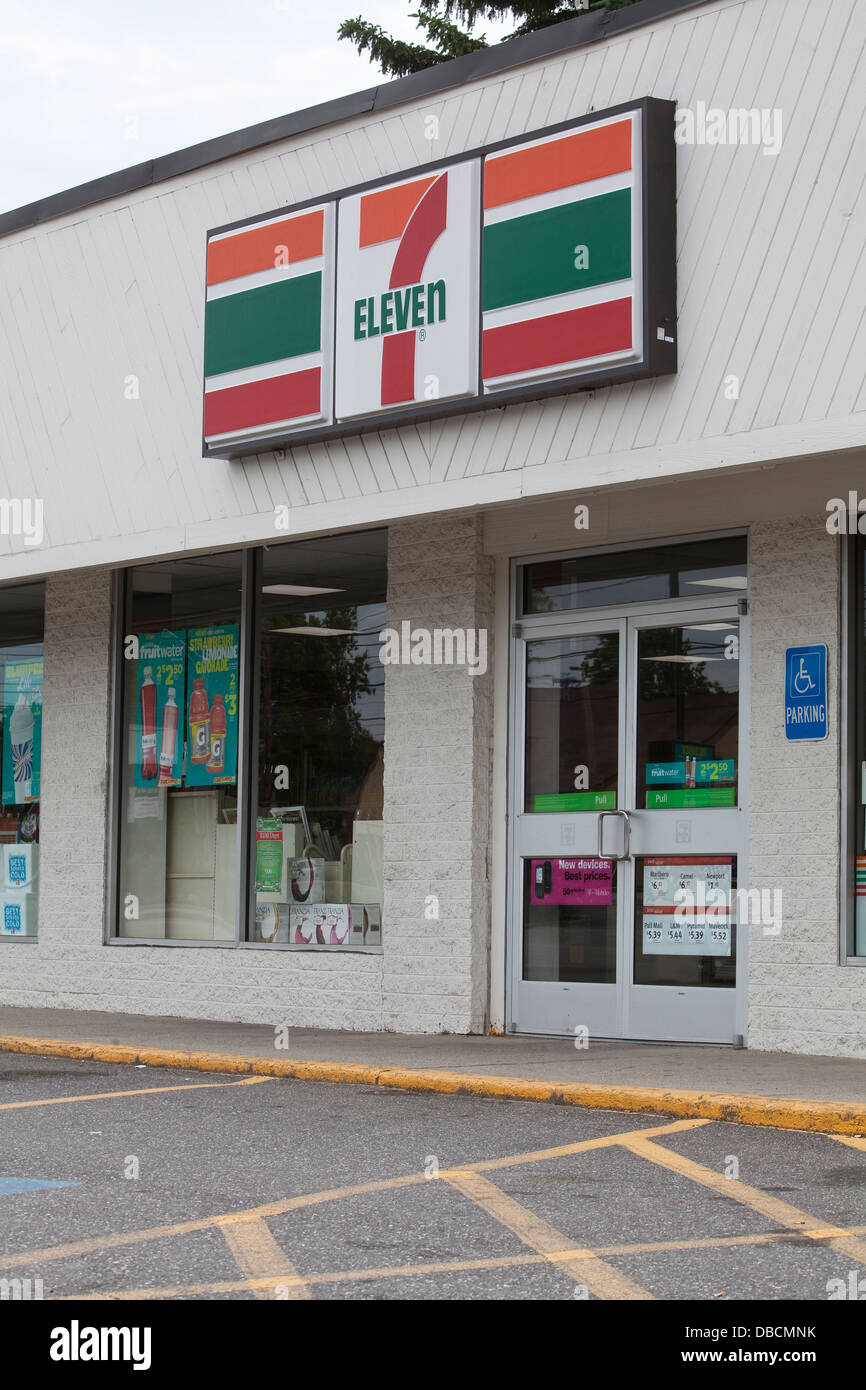 7-Eleven Convenience-Store ist in Maine abgebildet. Stockfoto