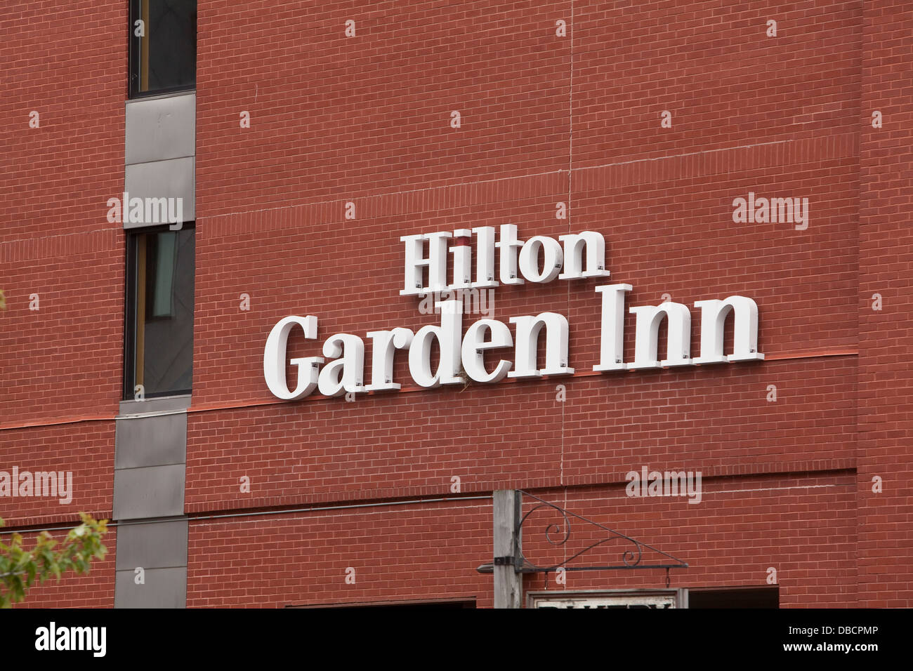 Hilton Garden Inn Hotel ist in Portland, Maine abgebildet. Stockfoto