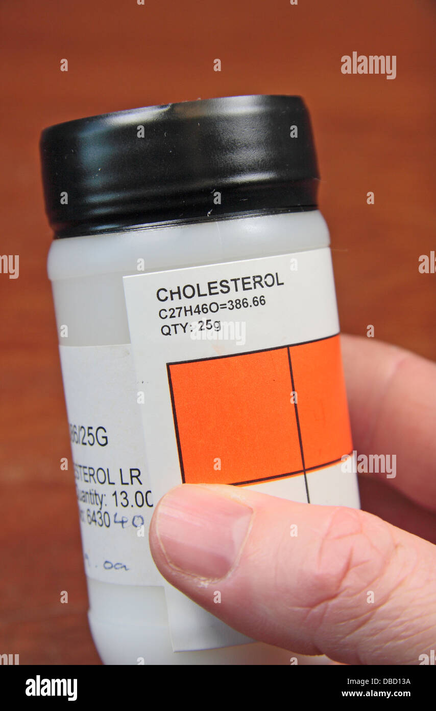 Ein Container Glas pulverisierte Cholesterin wie in einem UK-Gymnasium verwendet. Stockfoto