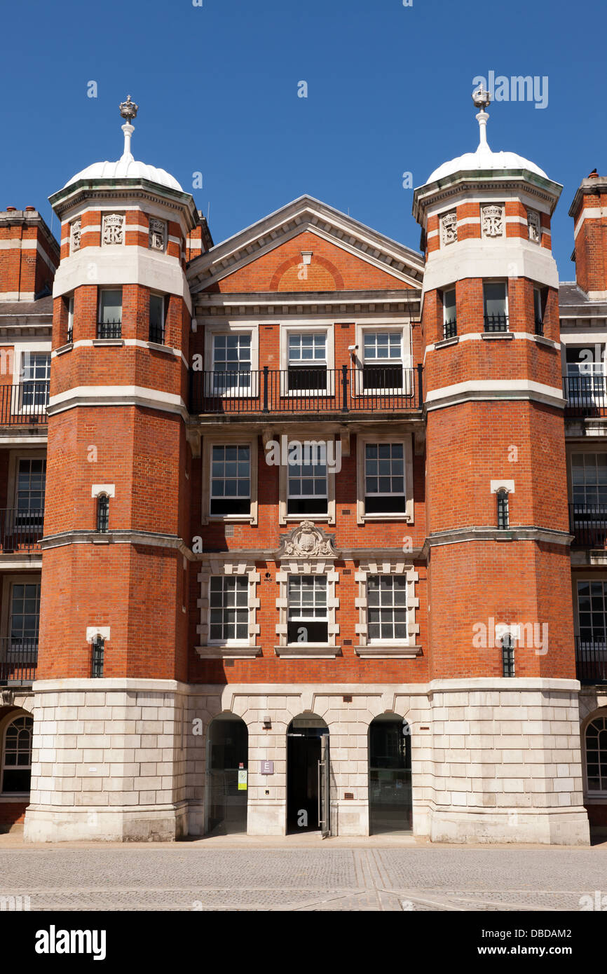 Nahaufnahme des Mittelteils des North Block, Chelsea College of Art und Design. Stockfoto