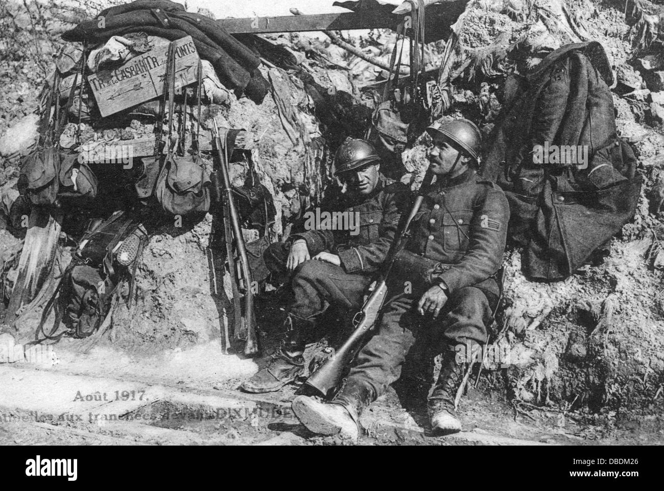 Belgische Soldaten in einem großen Krieg Graben Stockfoto