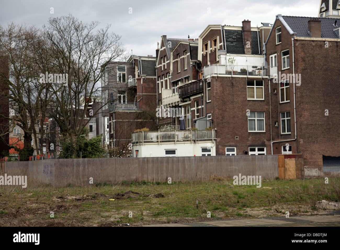 Rückseite der Canalside-Gebäude in Amsterdam Stockfoto
