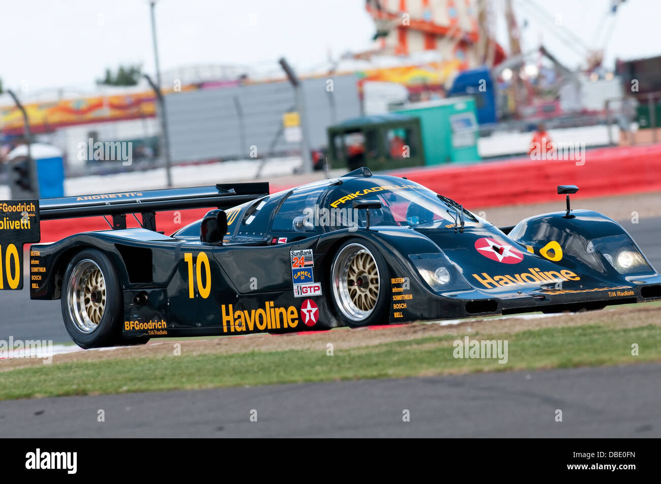 Abbelen/Schmitz fahren die Wagen Porsche 962 in der Gruppe C Ausdauer Rennen in Silverstone Classic 2013 Stockfoto