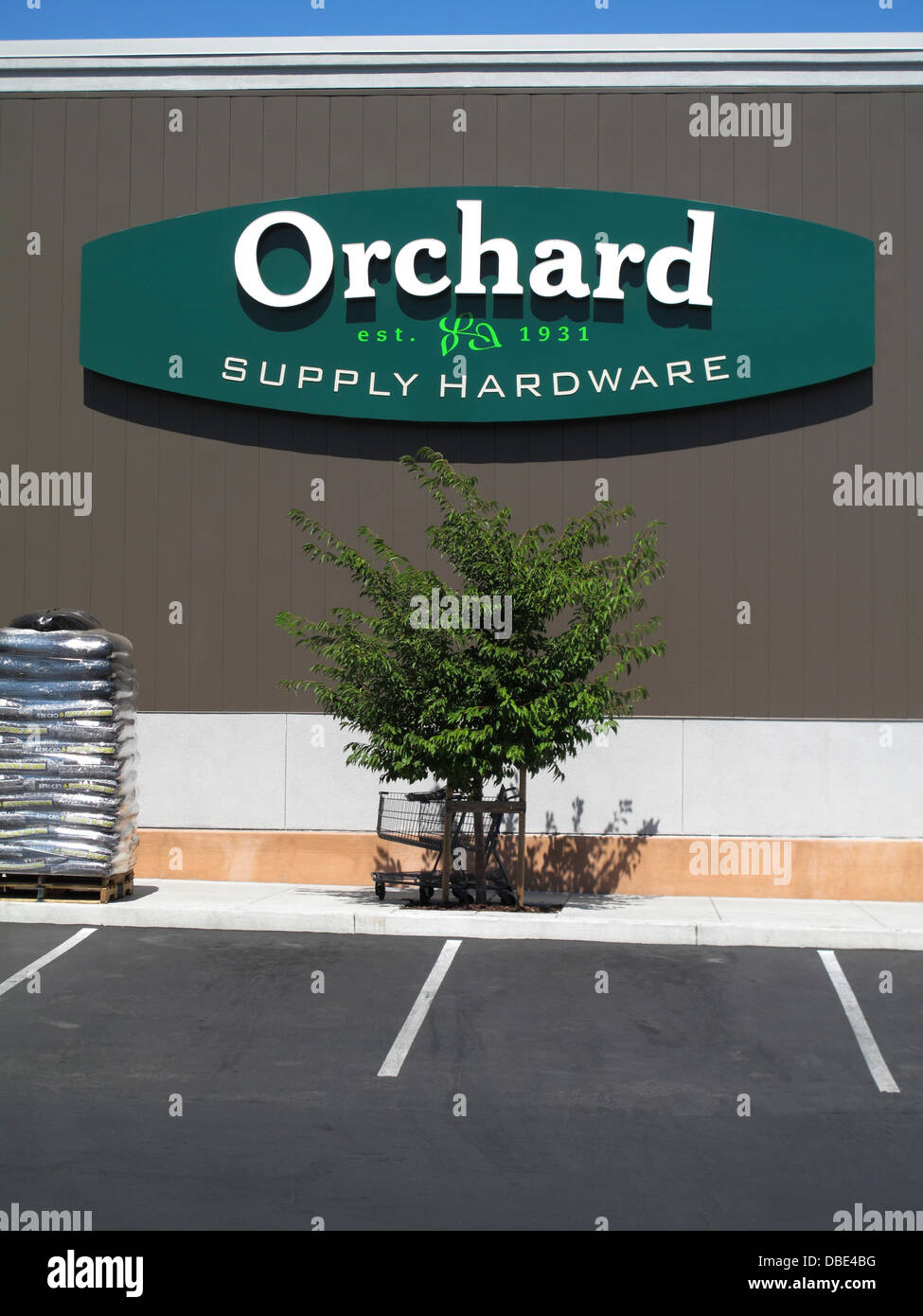 Orchard Supply Baumarkt Schild am Princeton Plaza in San Jose, Kalifornien Stockfoto
