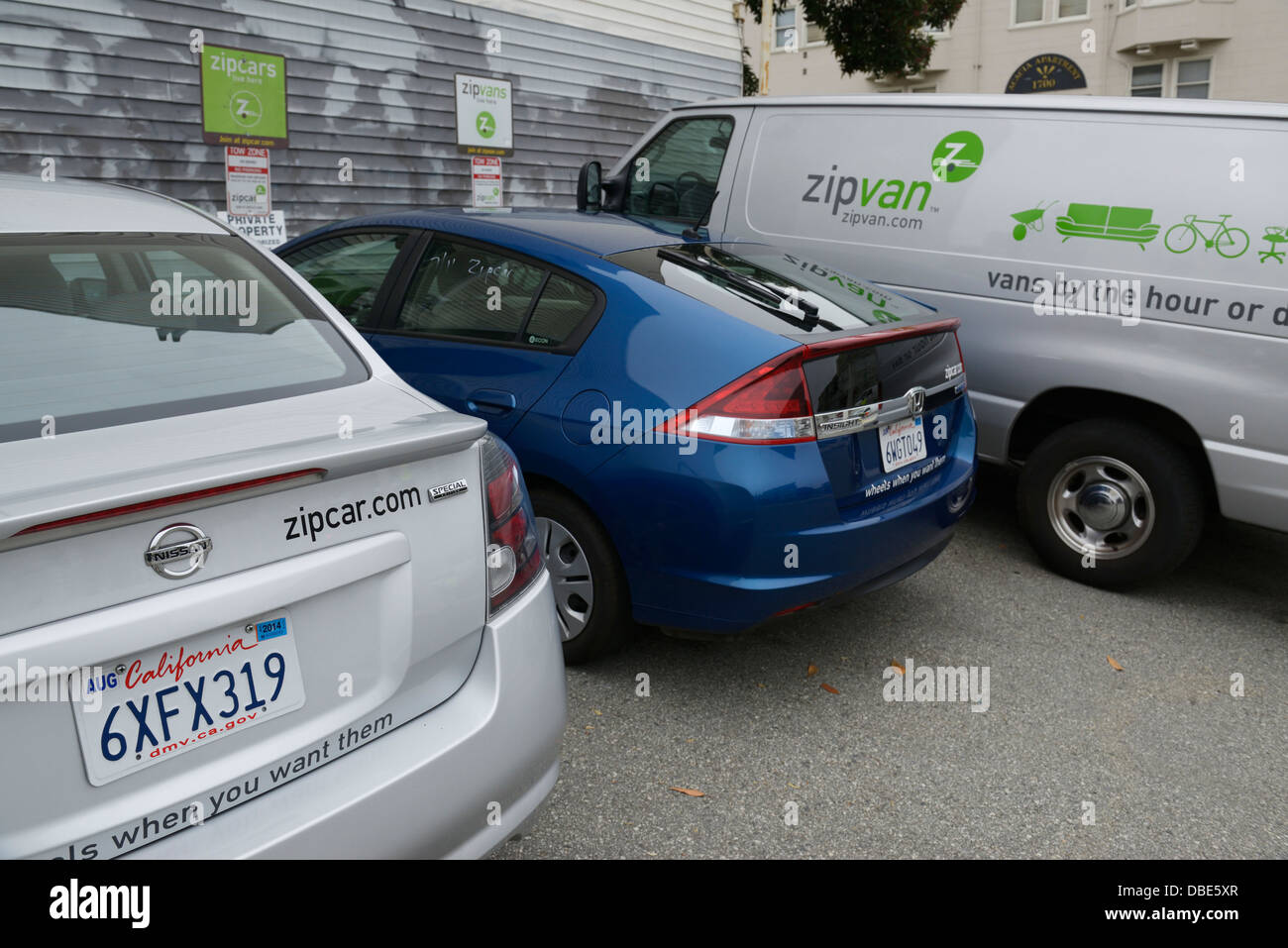 Zipcar und Zipvan Car-sharing-Fahrzeuge, s.f., CA Stockfoto