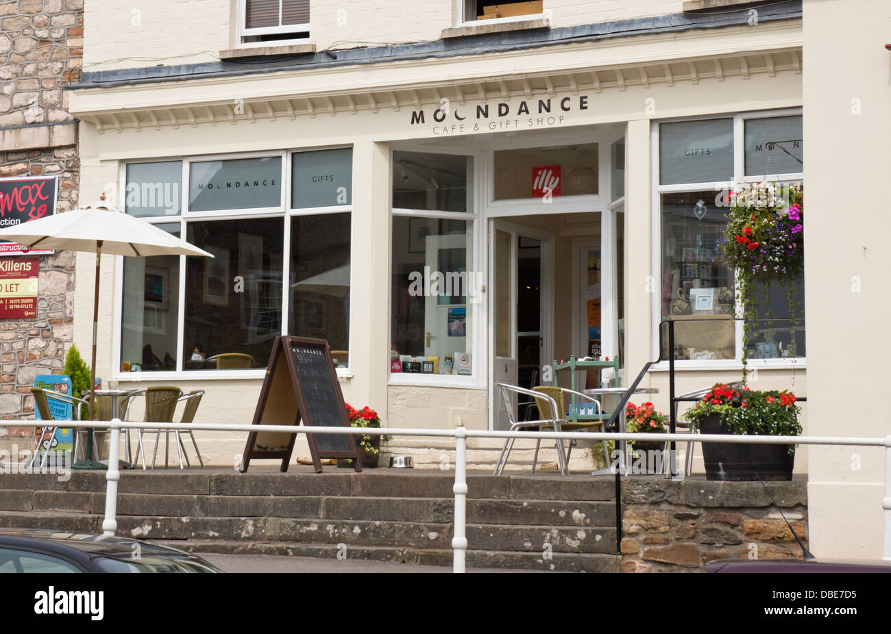 Chew Magna Dorf Somerset England UK Moondance Cafe Stockfoto
