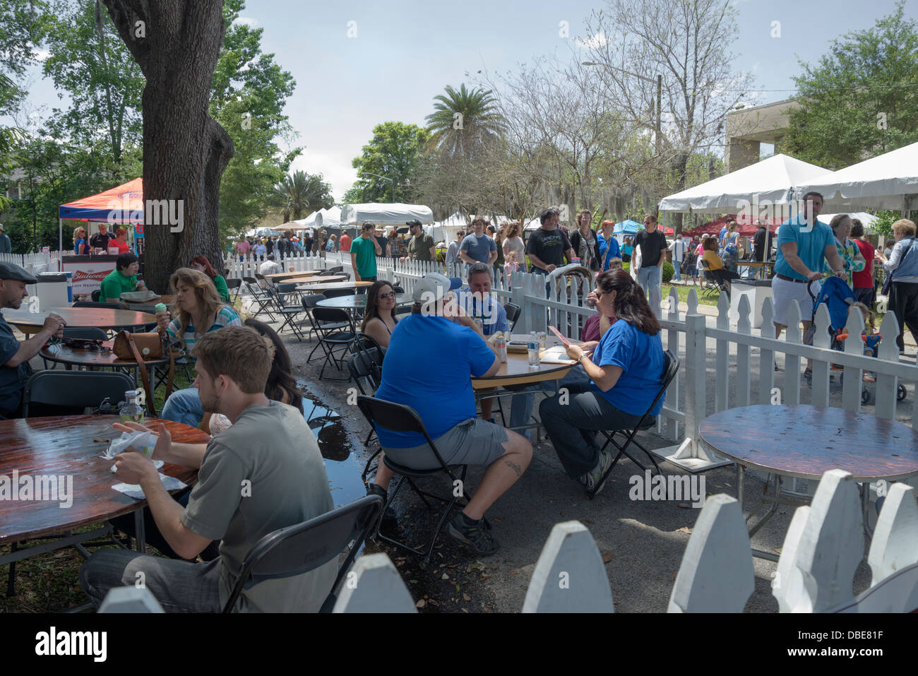 Frühling-Kunstfestival in Gainesville Florida ist eine jährliche Affäre. Stockfoto