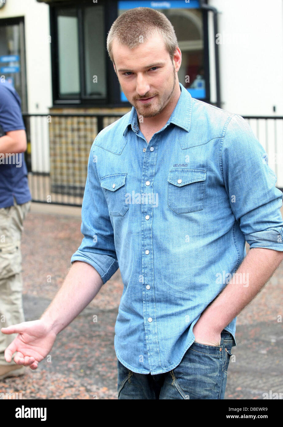 Jai McDowall verlässt die ITV Studios London, England 06.06.11