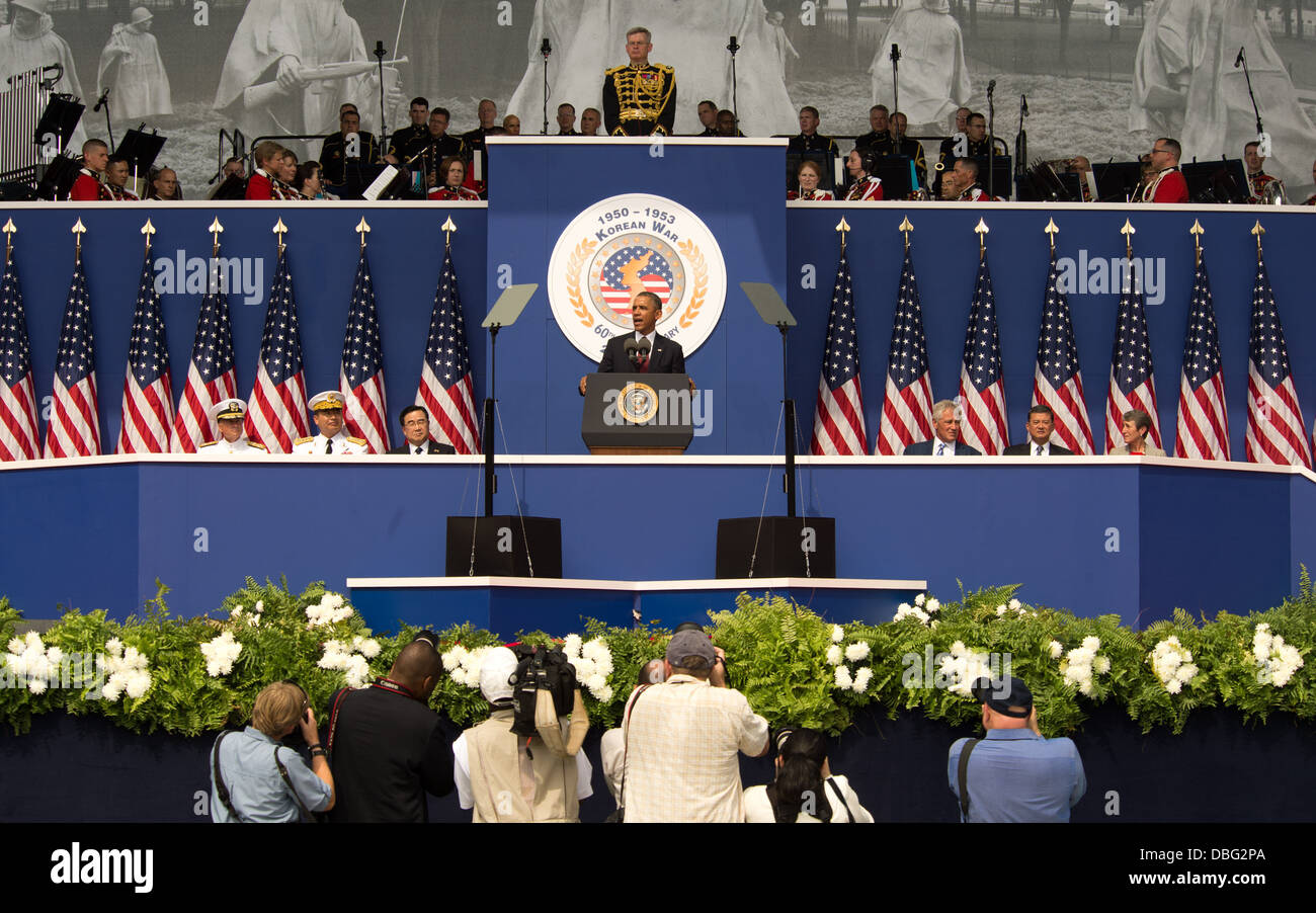 US-Präsident Barak Obama spricht im Rahmen einer Feierstunde zum Gedenken an die Unterzeichnung des koreanischen Waffenstillstand 60 Jahren an das Korean War Memorial in Washington D.C., Samstag, 27 Juli 2013. Stockfoto