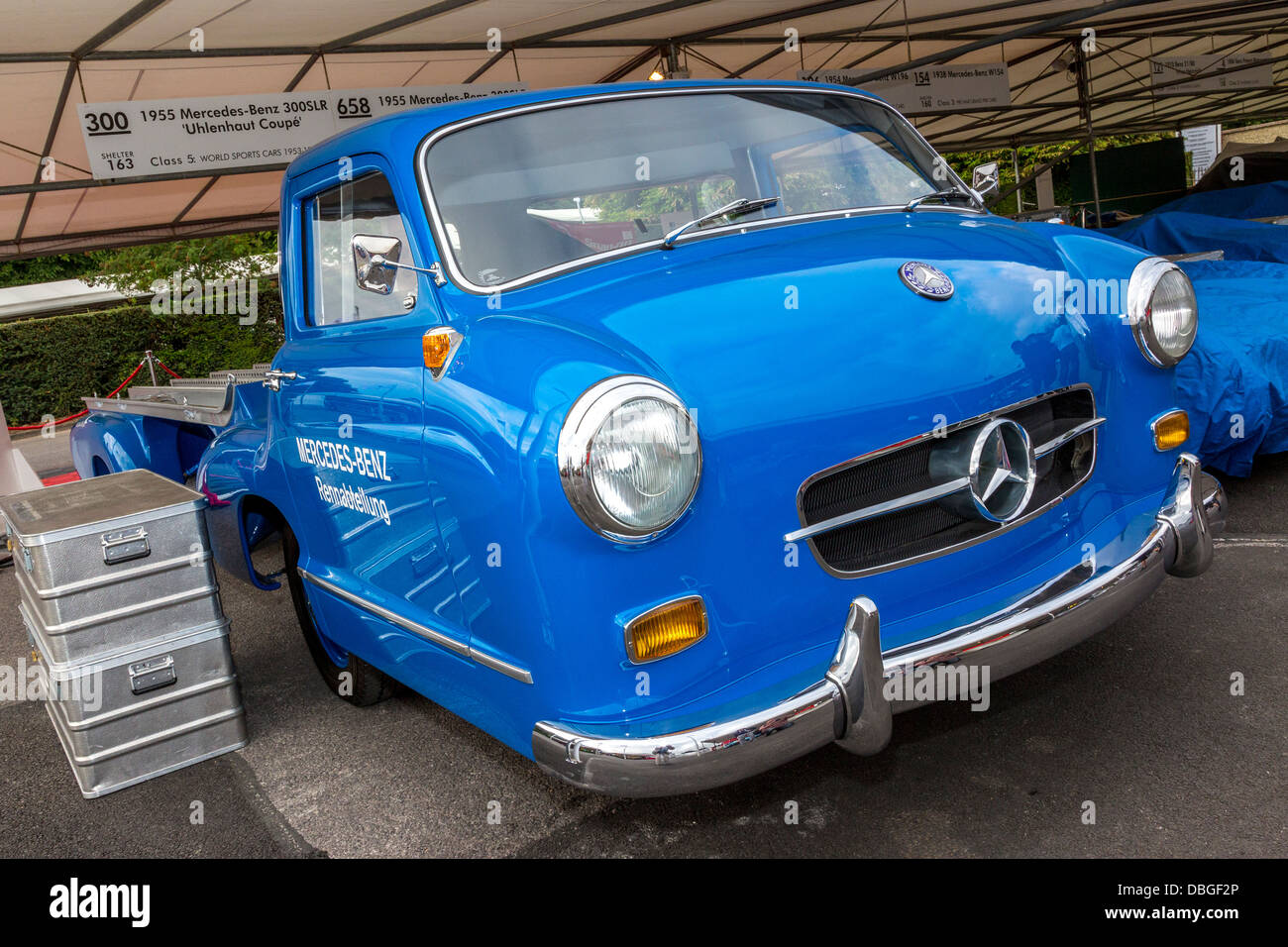 Mercedes-Benz high-Speed Autotransporter für den 300SLR. Auf die 2013 Goodwood Festival of Speed, Sussex, UK Stockfoto