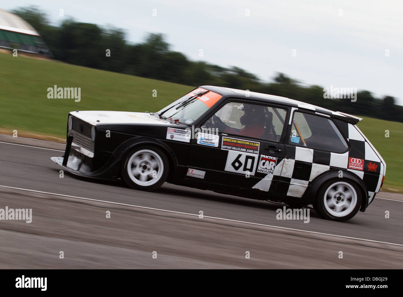 Abschied Rennwagen Ein Auto nehmen Abschied in einem Sprint-Event am Wellenplan Circuit ...