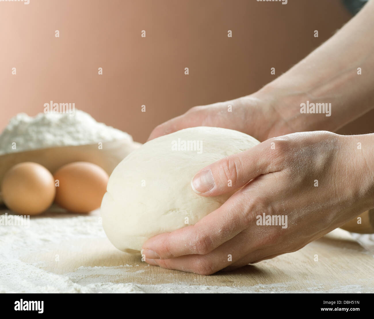 Brot zu kochen. Teig Stockfoto