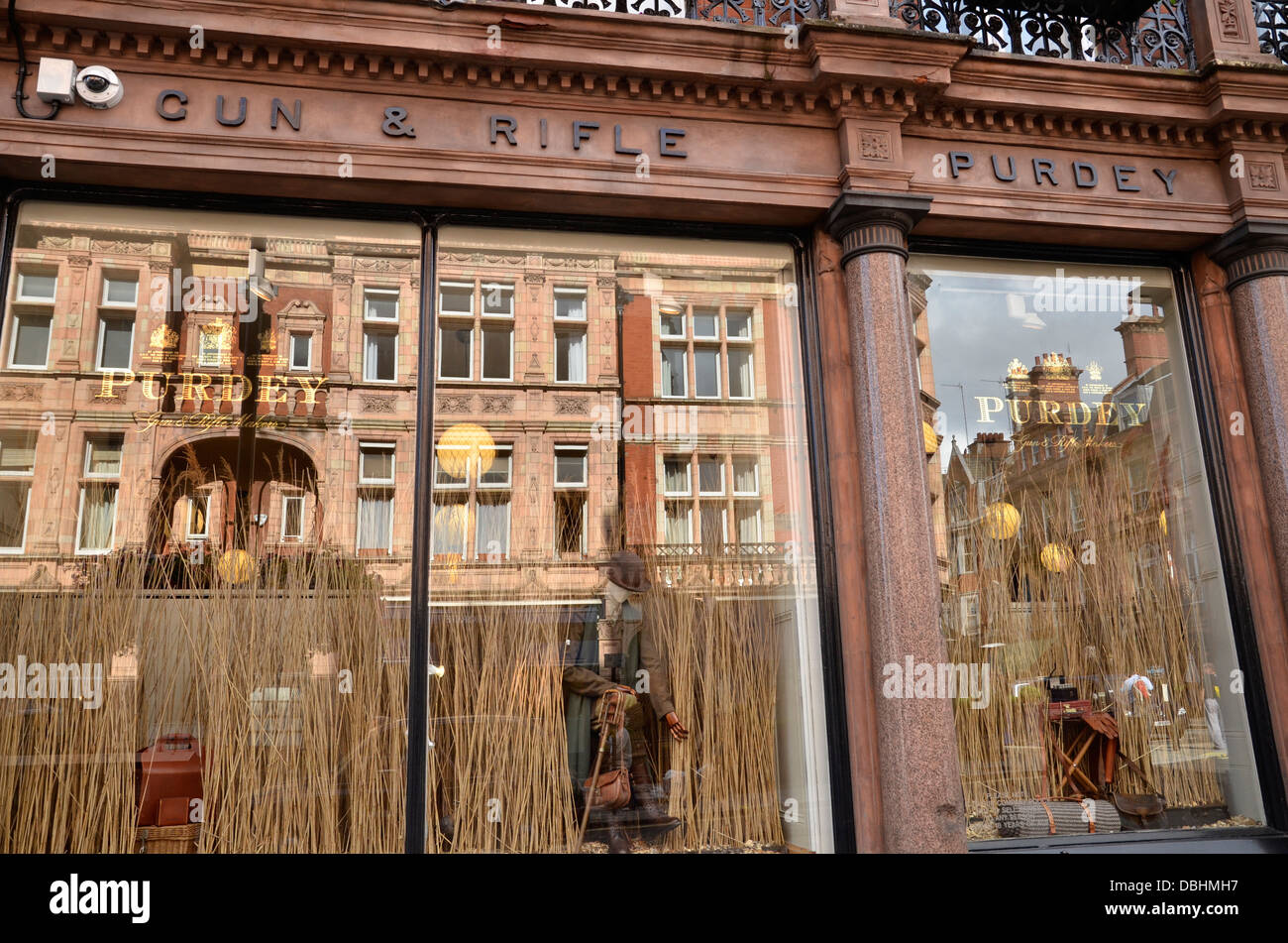 James Purdey und Söhne Ltd., Hersteller von Flinten und Büchsen in South Audley Street, Mayfair. London Stockfoto