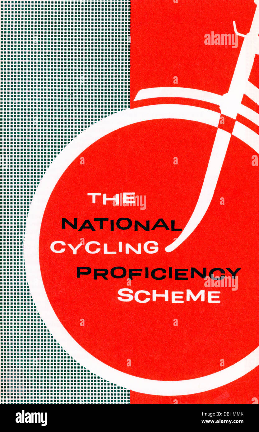 Die nationalen Radsport Proficiency Schema Broschüre 1950s 1960s RoSPA Königliche Gesellschaft für die Prävention von Unfällen Stockfoto