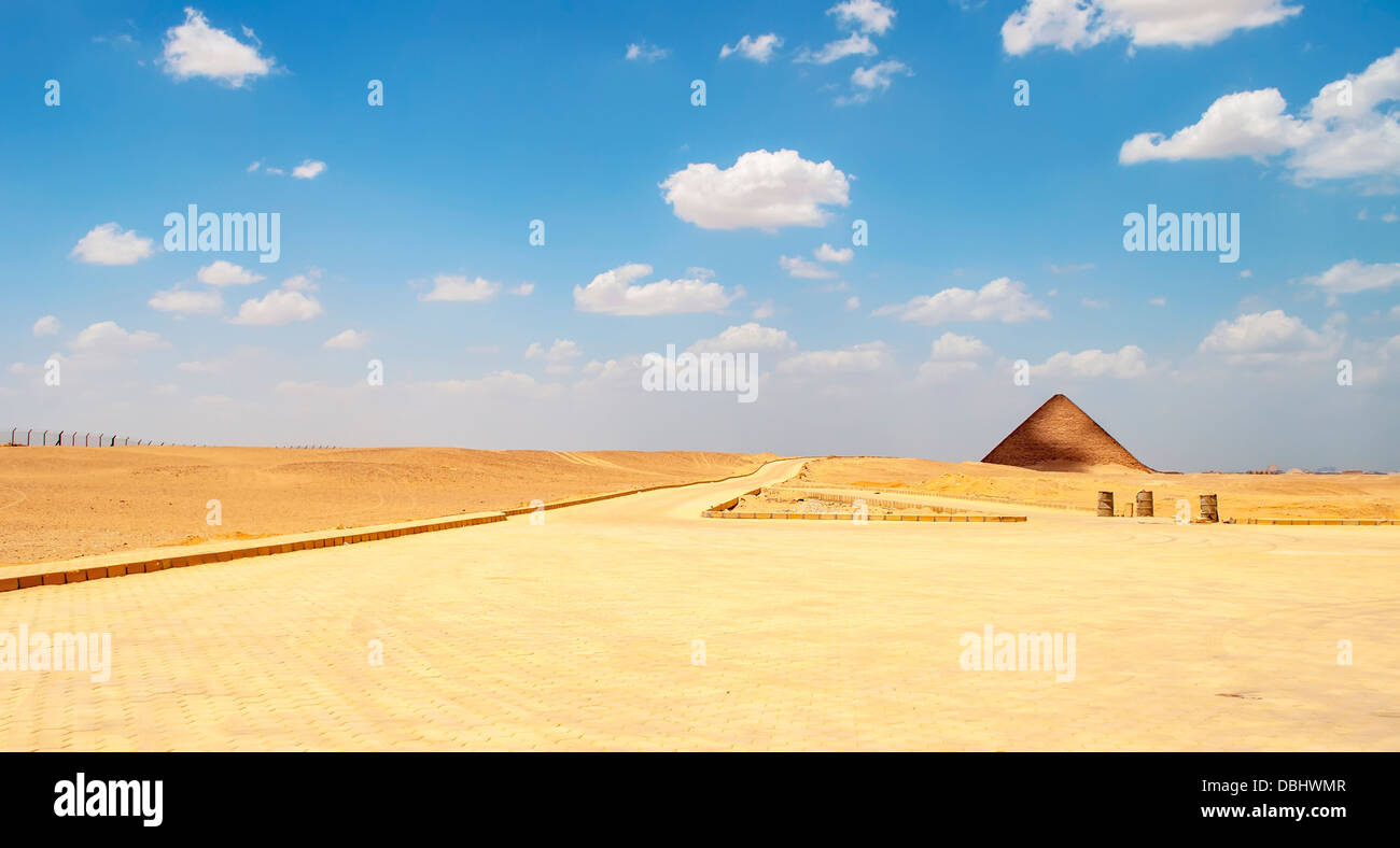 Rote Pyramide von Dahshur in Kairo, Ägypten Stockfoto