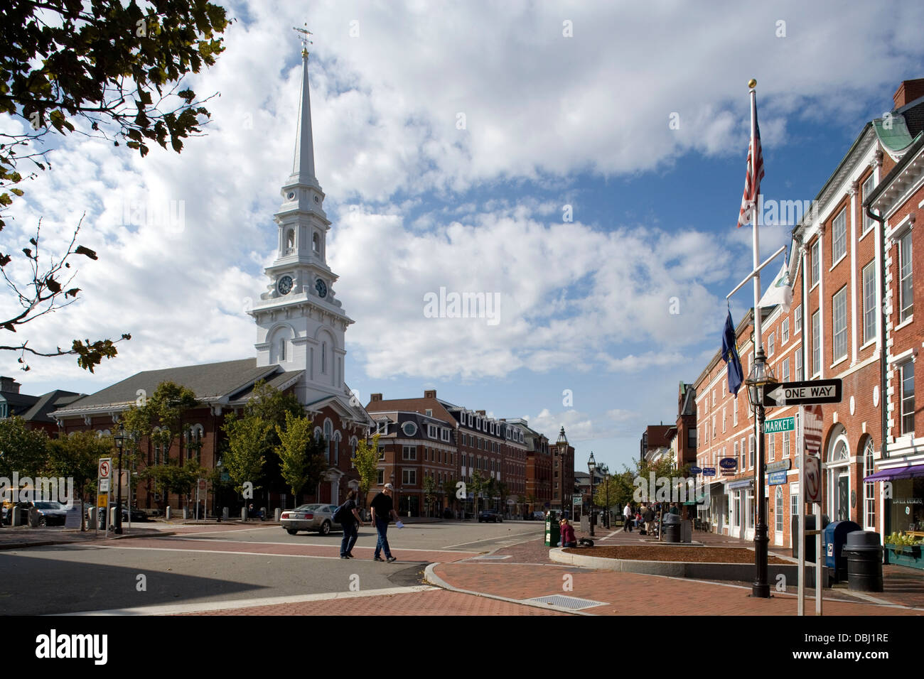 Portsmouth / Market Square & Nordkirche Stockfoto