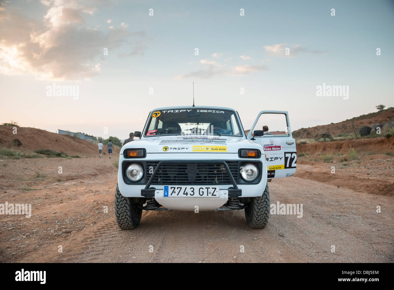 Lada Niva wartet auf Start Baja Aragon RAID Stockfoto