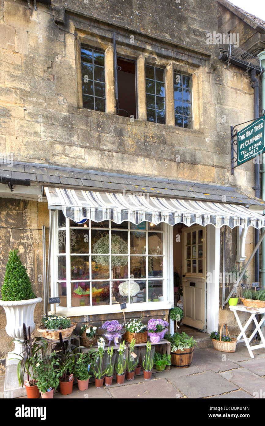 Attraktive Ladenfronten in Cotswold Stadt von Chipping Campden, Gloucestershire, England, Großbritannien Stockfoto
