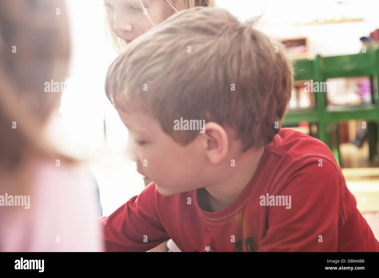 Kinder im Kindergarten, Kottgeisering, Bayern, Deutschland, Europa Stockfoto