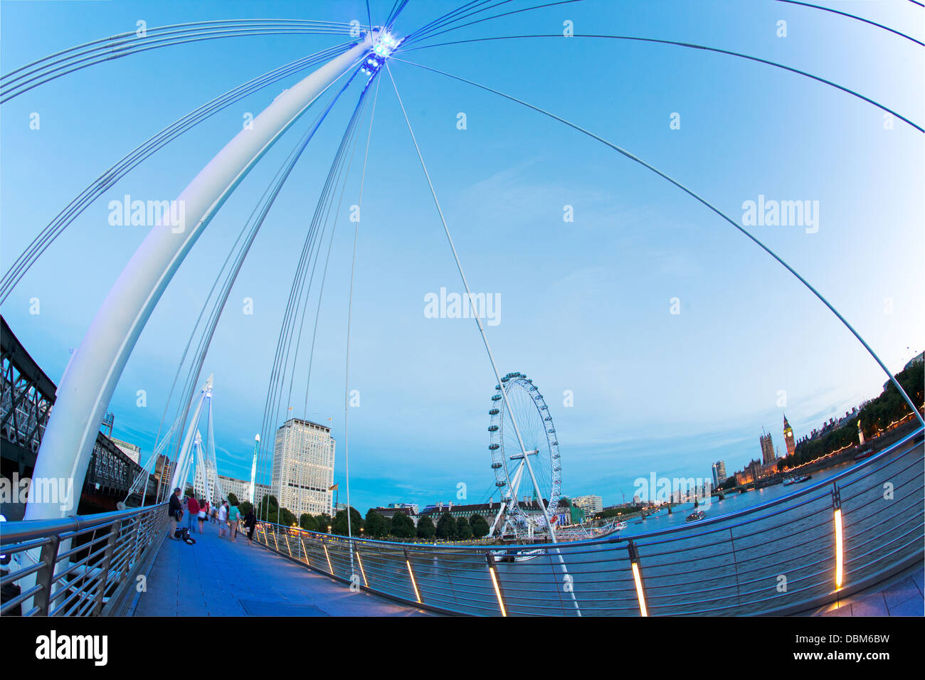 Hungerford Bridge Nacht London UK Stockfoto