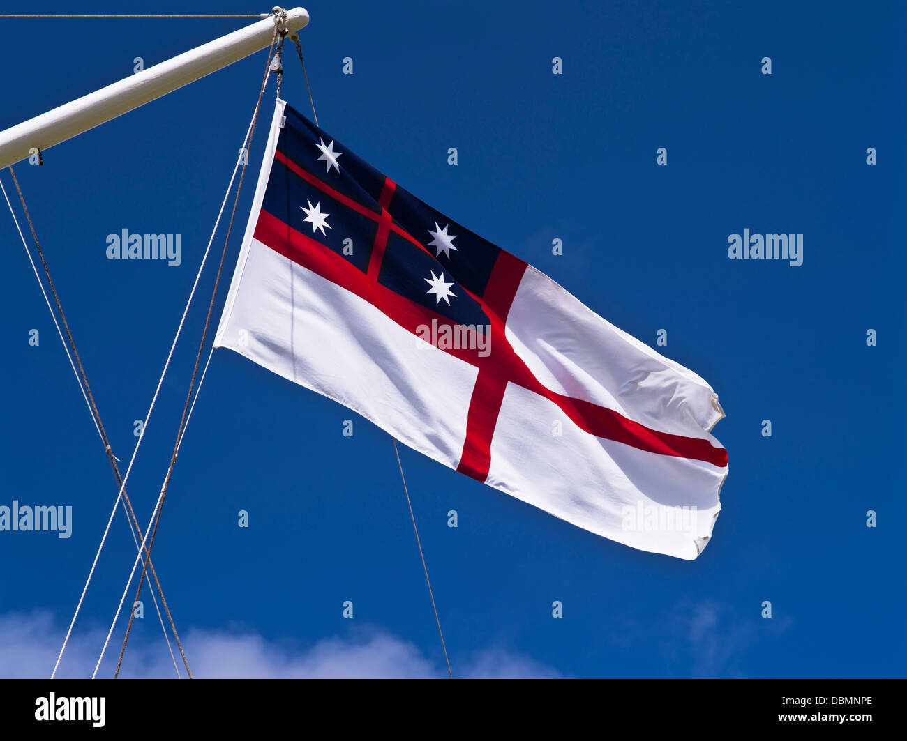 dh Waitangi Vertrag Gründen Bucht der Inseln Neuseeland Neuseelands erste Flagge der Vereinigten Stämme Stockfoto