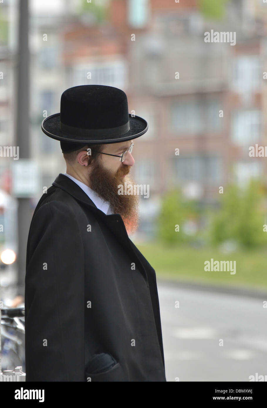 Orthodoxer Jude im Diamantenviertel von Antwerpen, Belgien Stockfoto