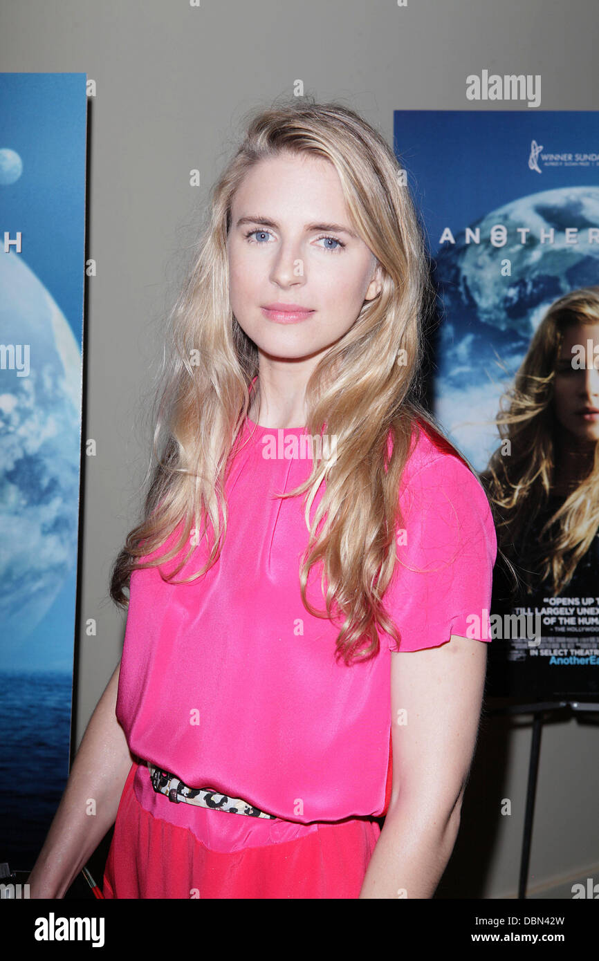 Schauspielerin, Brit Marlengo (Marling), bei der Premiere von Fox Searchlight Pictures "Another Earth" Landmark Sunshine Theatre. New York City, USA - 20.07.11 Stockfoto