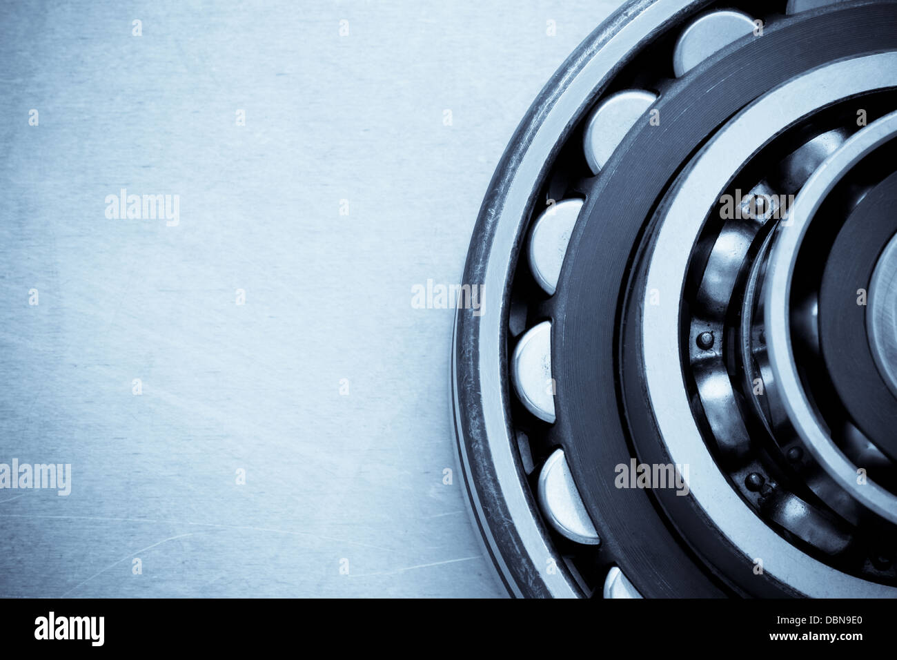 Lager am Metall Hintergrund Stockfoto