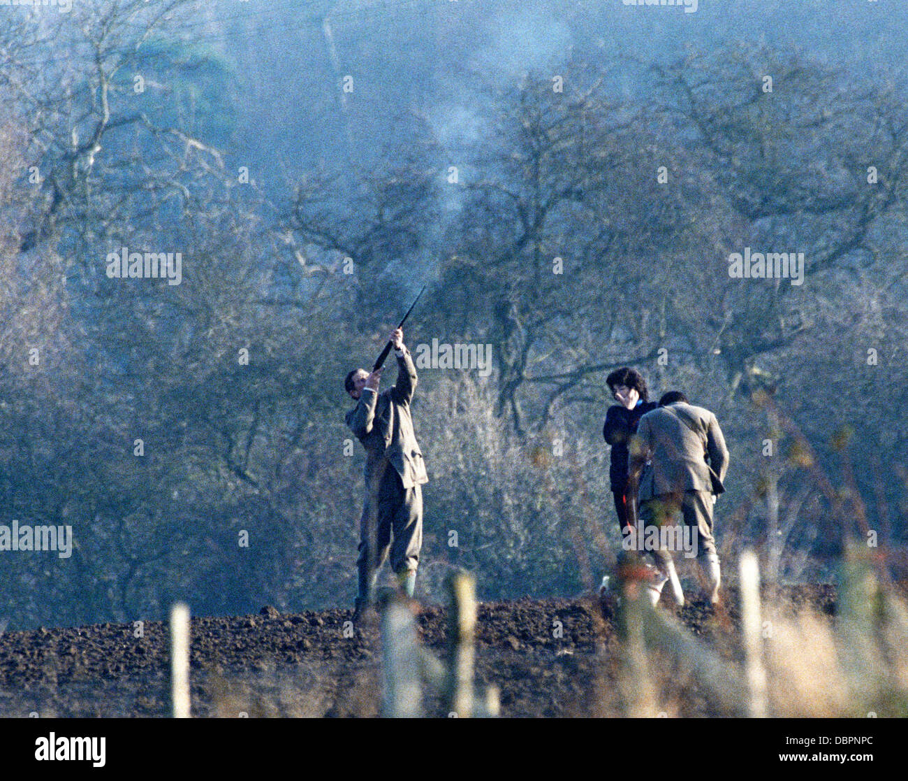 HRH Prinz Charles erschießt Fasane auf der Königin Sandringham, Norfolk, Großbritannien November 1993 Stockfoto