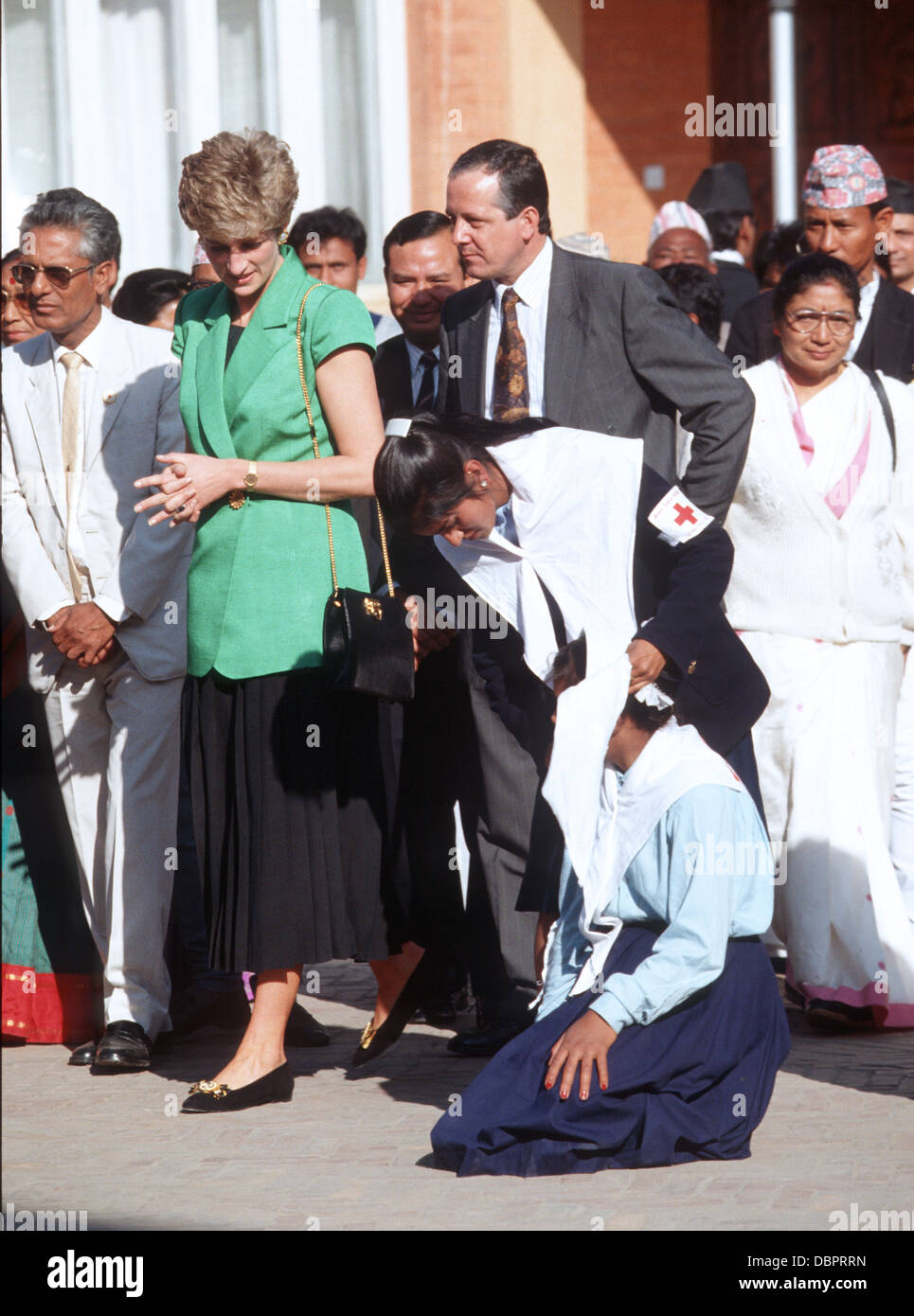 Ihre K nigliche Hoheit Prinzessin Diana Besucht Rotkreuz Projekte In 