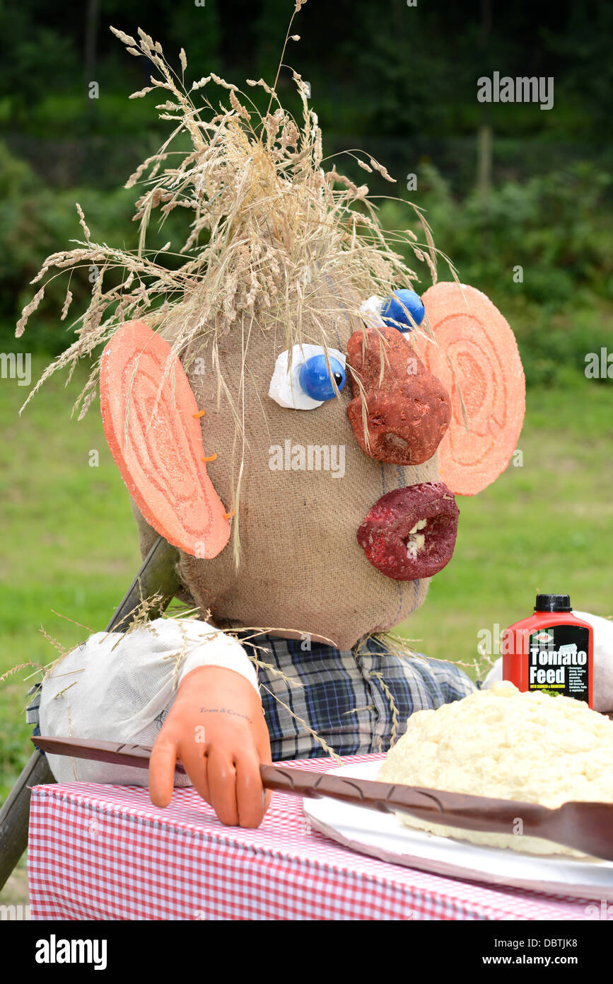Mr. Potato Head. Torteval Vogelscheuche Festival in Guernsey Stockfoto