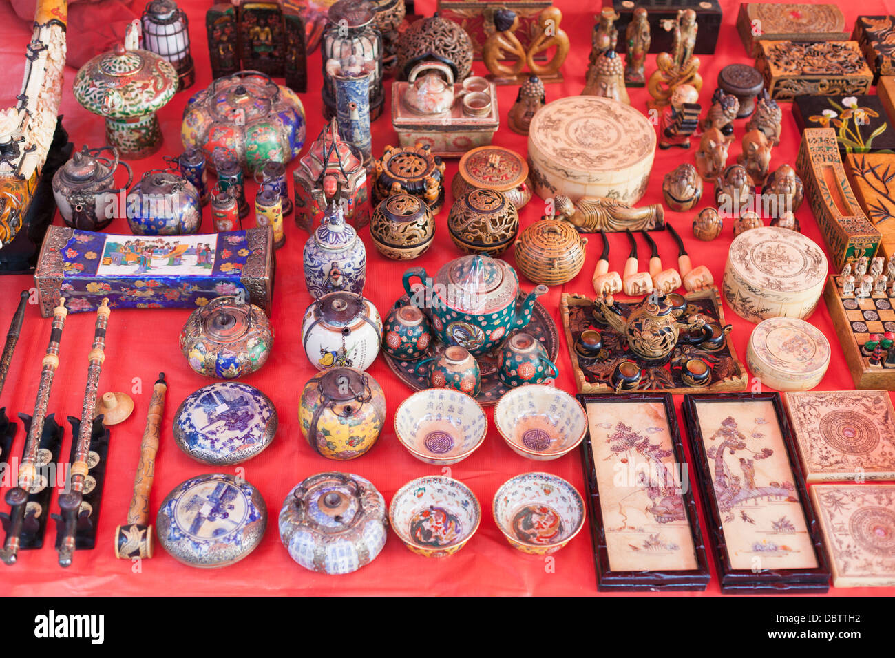 Souvenirs Anzeige beim Abendmarkt Luang Prabang, Laos Stockfoto