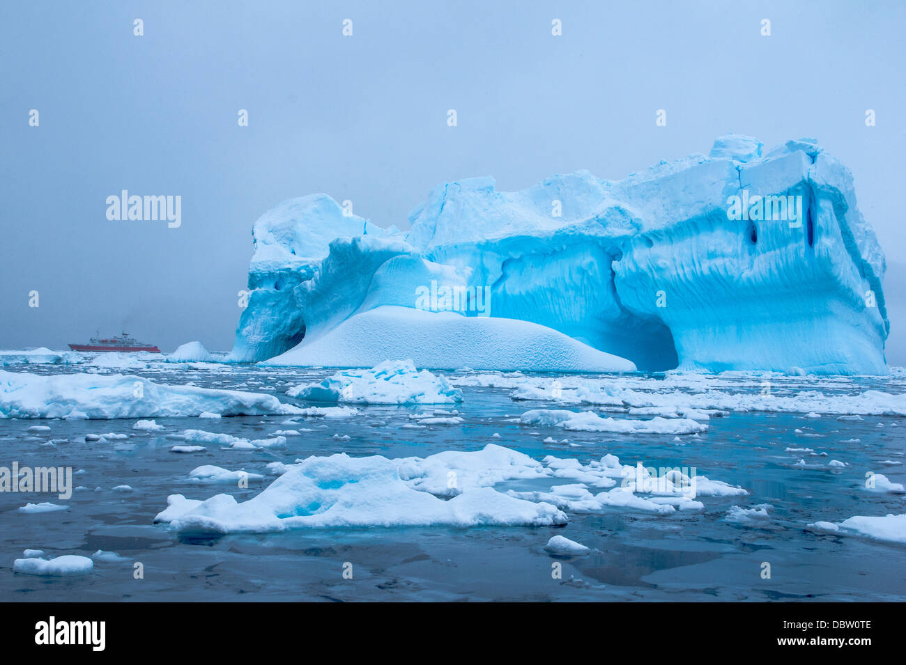Eisberg in der Antarktis Gewässern, Enterprise Island, Antarktis, Polarregionen Stockfoto