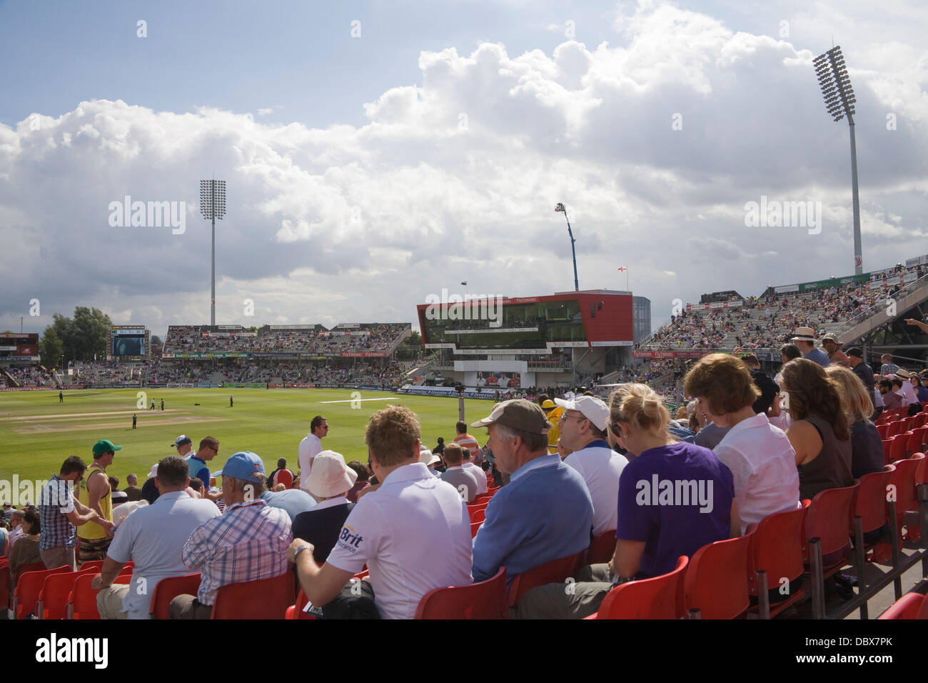 Manchester Fans Lancashire County Cricket Club Emirates Stadion Old Trafford für England gegen Australien Ashes cricket Stockfoto