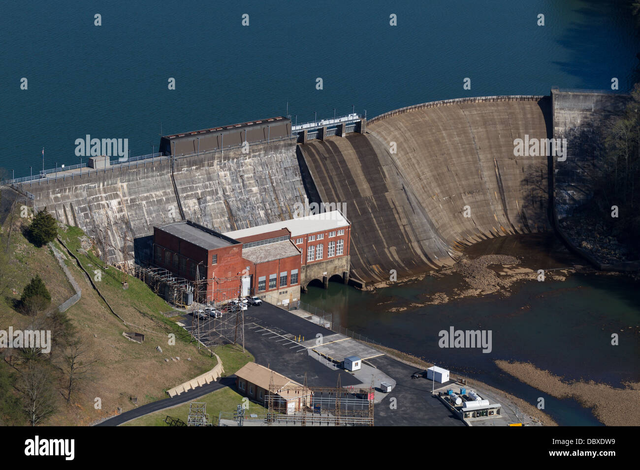 Luftbild von Parksville Dam und Kraftpaket auf dem Ocoee River Stockfoto