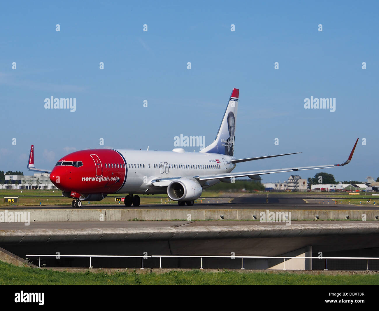 LN-DYY Norwegian Air Shuttle Boeing 737-8JP(WL) - Cn 39012 Rollzeiten 19july2013 1 Stockfoto