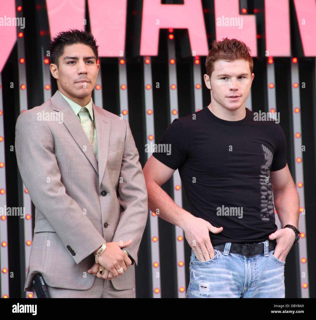 Oscar De La Hoya und Canelo Avarez "Star Power" hochkarätig besetzte Fototermin mit allen Pay-TV Kämpfer Universal City, Kalifornien - 12.09.11 Stockfoto