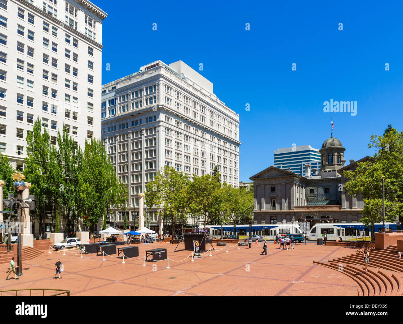 Pioneer Courthouse Square in der Innenstadt von Portland, Oregon, USA Stockfoto