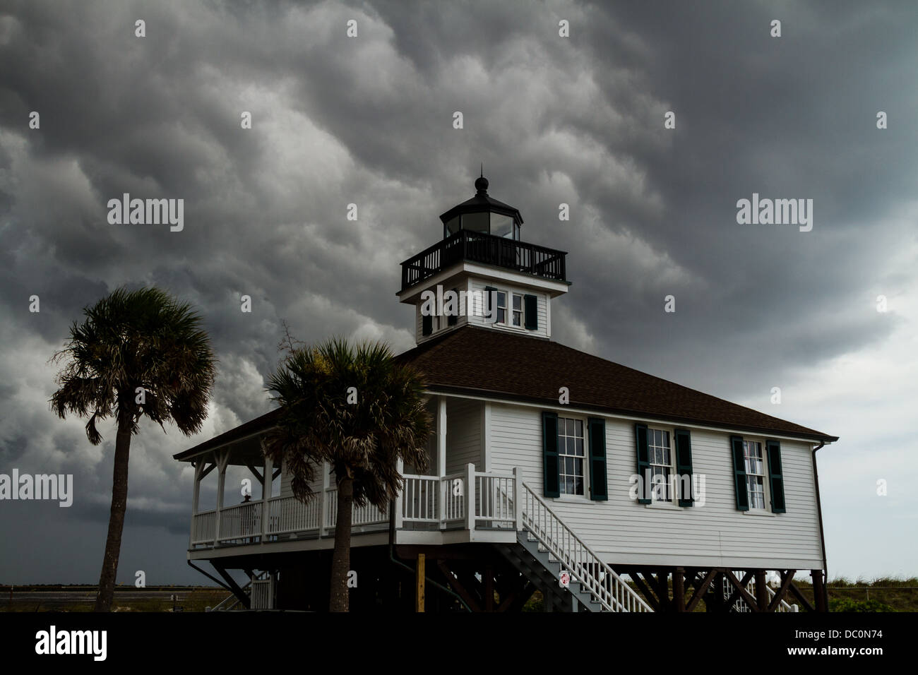 Stürmischer Himmel über Boca Grande Light House, Boca Grande FL Stockfoto