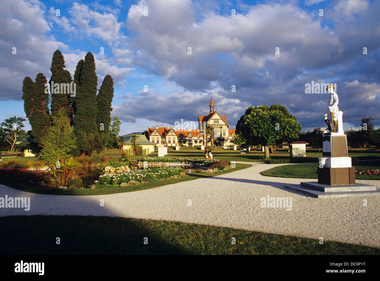 ROTORUA NEW ZEALAND ALTEN ROTORUA BADEHAUS REGIERUNG GÄRTEN Stockfoto