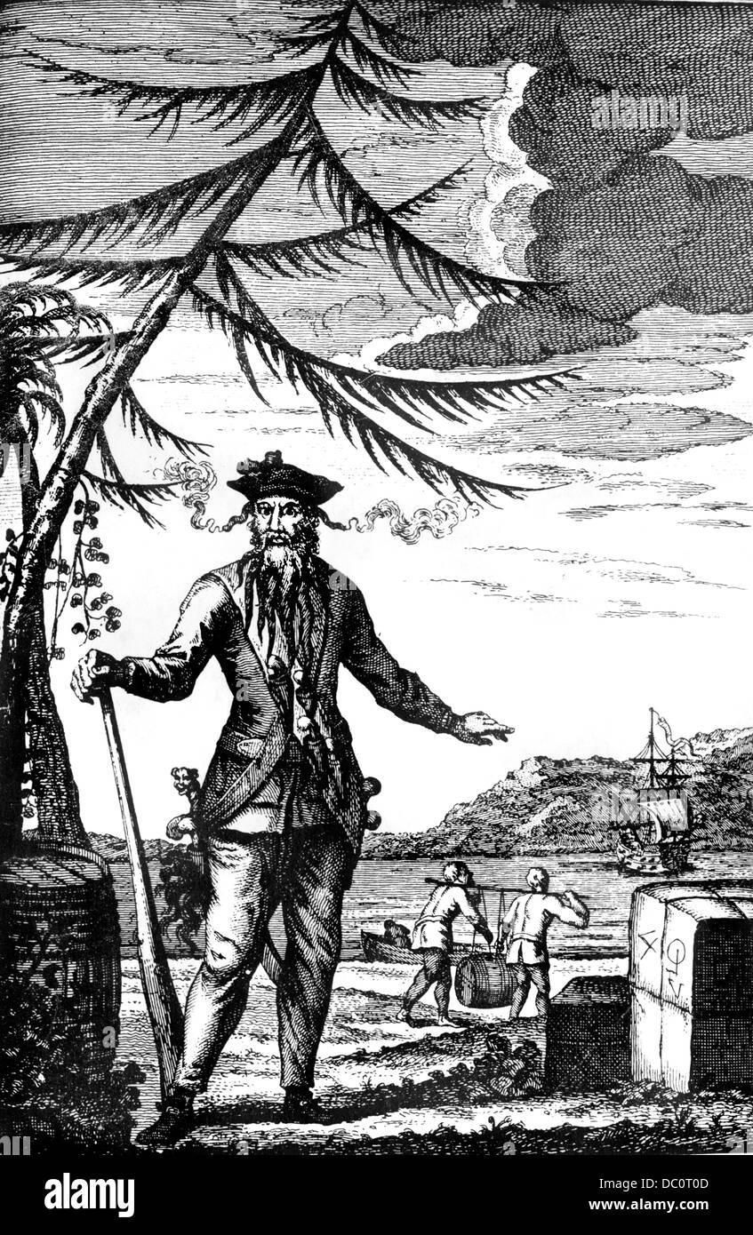 DER 1700ER GRAVUR VON EDWARD LEHREN BEKANNT ALS DIE WILDEN PIRATEN BLACKBEARD IN EINE 1738-GRAVUR Stockfoto
